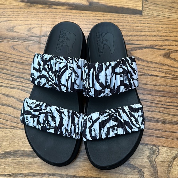 SOREL Roaming Two Strap Slide Sandals size 7.5 - Picture 5 of 5